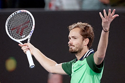 Медведев вышел в финал турнира в Алма-Ате