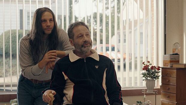 Вышел трейлер драмы «Снять проклятие» с Дэвидом Духовны