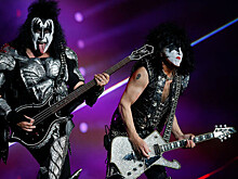 Аватары исполнили последнюю песню группы Kiss на заключительном концерте рокеров