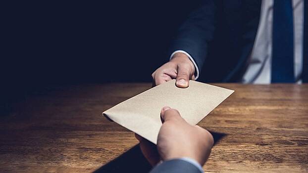 Глава ФПБК предложил ужесточить наказание за коррупцию до 25 лет тюрьмы