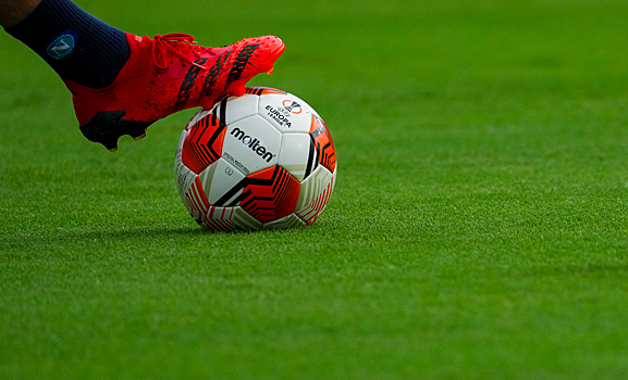 Матч чемпионата Украины по футболу прервали из-за воздушной тревоги