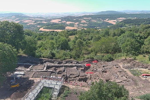 Раскопана крепость могущественного племени кельтов, остановившего легионы Цезаря