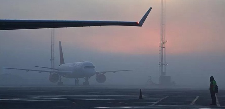 Аэропорт Сургута возобновил штатную работу после задержек рейса из-за тумана