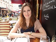 Писатель Дарья Мийе: как делать детей с французом и искупать его в проруби