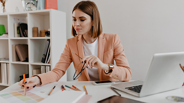 Смотрим только в будущее — финансовый гороскоп на 11 февраля