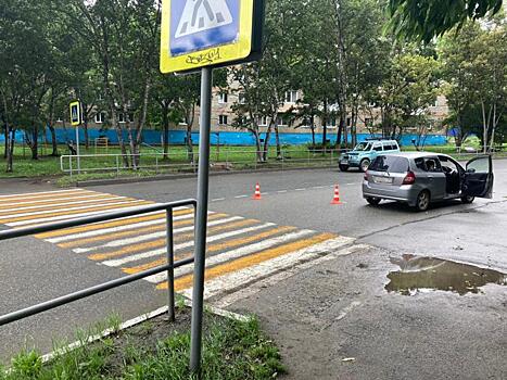 В Приморье школьница попала под колеса автомобиля
