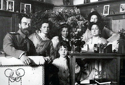 Убийство семьи Николая II: почему король Англии не спас своего двоюродного брата
