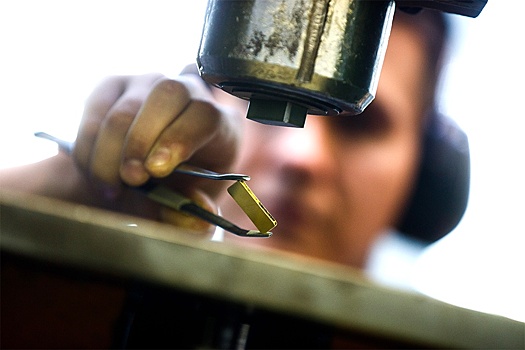 Стоимость золота впервые в&nbsp;истории превысила отметку в&nbsp;4500 долларов за&nbsp;унцию