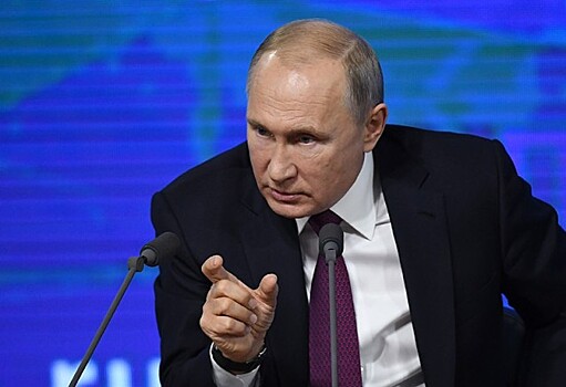 Путин раскритиковал главу Астраханской области