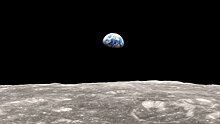 Россия отправит космических туристов к Луне