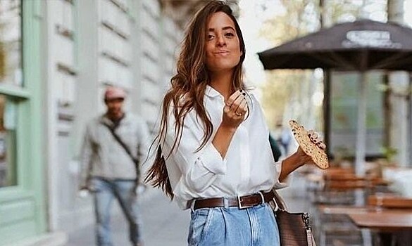 9 стильных образов с белой рубашкой