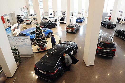 Средняя цена новой машины в России в январе достигла 1,8 миллиона рублей