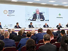Одиссея мировой экономики: Сечин представил ключевой доклад на ПМЭФ-2025