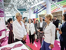 Около 150 компаний Москвы участвуют в международной выставке текстильных материалов