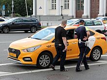 Такси в Свердловской области пытается сохранить свой цвет