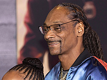 Снуп Догг намекнул в новом треке на употребление марихуаны с Обамой