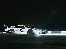 Видео: коллекционный Porsche против суперкара McLaren и трекового Mercedes-AMG