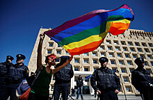 Представители ЛГБТ-сообщества устроили акцию в Тбилиси