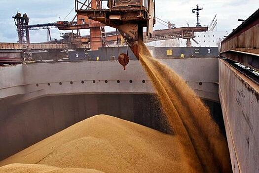 Порты Астрахани заблокированы зерном