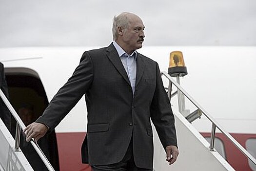 Лукашенко прилетел в Арабские Эмираты