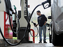 Государству предложили контролировать цены на бензин