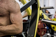 Мечтал о мускулах: увлечённый спортом новосибирец попался на контрабанде стероидов