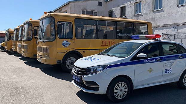 Сотрудники ГИБДД усилили контроль за школьными автобусами в Кемерове