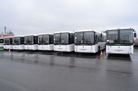 На Лебединском ГОКе появились семь новых автобусов НЕФАЗ