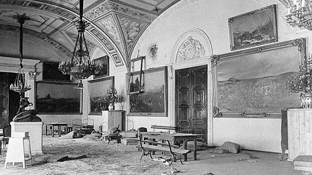 Сколько Советский Союз заработал на распродаже картин из Эрмитажа