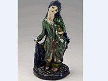 Музей петербургского авангарда, выставка одного экспоната: скульптура по эскизу Лили Брик