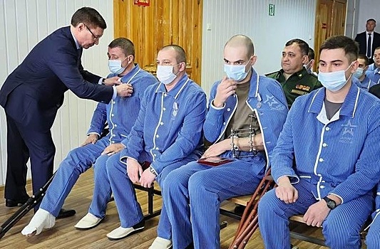 В Екатеринбурге награждены участники спецоперации на Украине