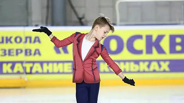 Федотов выиграл короткую программу на Первенстве России среди юниоров