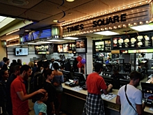 Более 500 человек отравились салатом из McDonald's в США