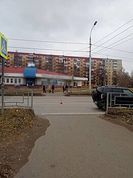 Водитель сбил 13-летнюю девочку на пешеходном переходе в Ижевске и уехал