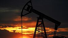 Цена нефти Brent опустилась ниже $81 за баррель
