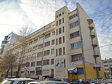 В Екатеринбурге заблокировали снос конструктивистского здания ДОСААФ