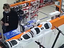 В Московской области сотрудники полиции задержали подозреваемого в совершении серии краж из магазина