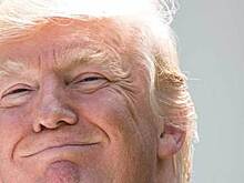 Трампа уличили в копировании стиля тестя и прически матери