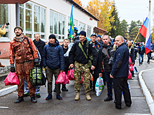 Военком объяснил мобилизацию не служивших в армии