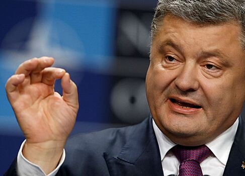 Порошенко назвал приоритетные реформы на Украине