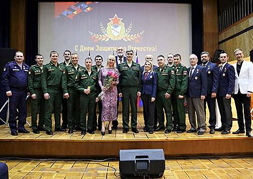 Начальник ЦСКА  поздравил армейский коллектив с Днем защитника Отечества