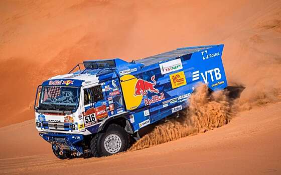 В России продали гоночный КАМАЗ, победивший в ралли «Дакар»: цена впечатляет