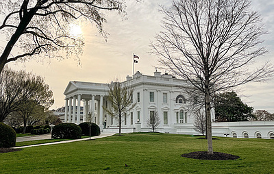 Белый дом: США находятся в тесном контакте с властями Венесуэлы