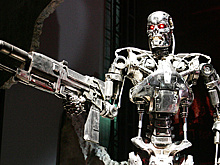 Три закона робототехники Азимова предложили изменить для боевых гуманоидов