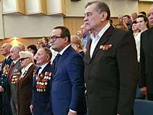 Юбилейную медаль вручили ветерану из Краснопахорского