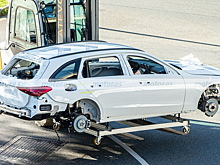 Новый Mercedes-Benz C-Class полностью лишился камуфляжа