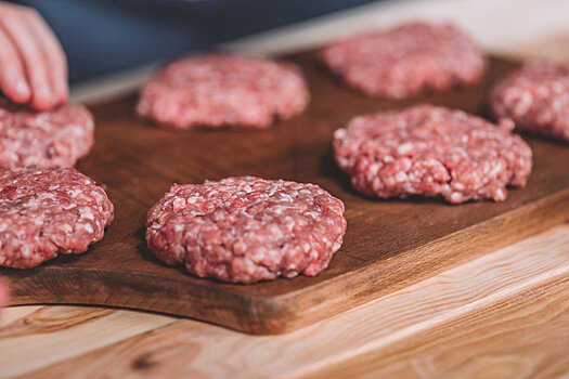 В замороженных котлетах обнаружили сальмонеллы