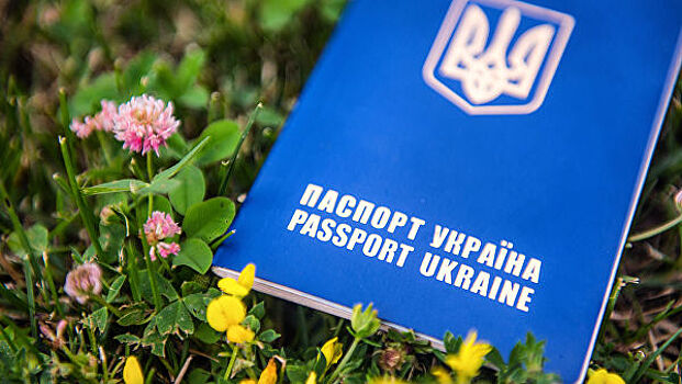 Глава СНБО выступил за введение двойного гражданства на Украине, но не с РФ