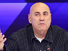 Пригожин заявил, что на смену умершим певцам придут поющие роботы