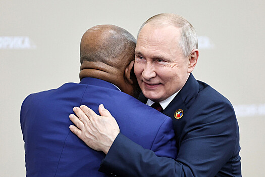 Путин заявил о развитии торгово-экономических связей РФ и ЮАР